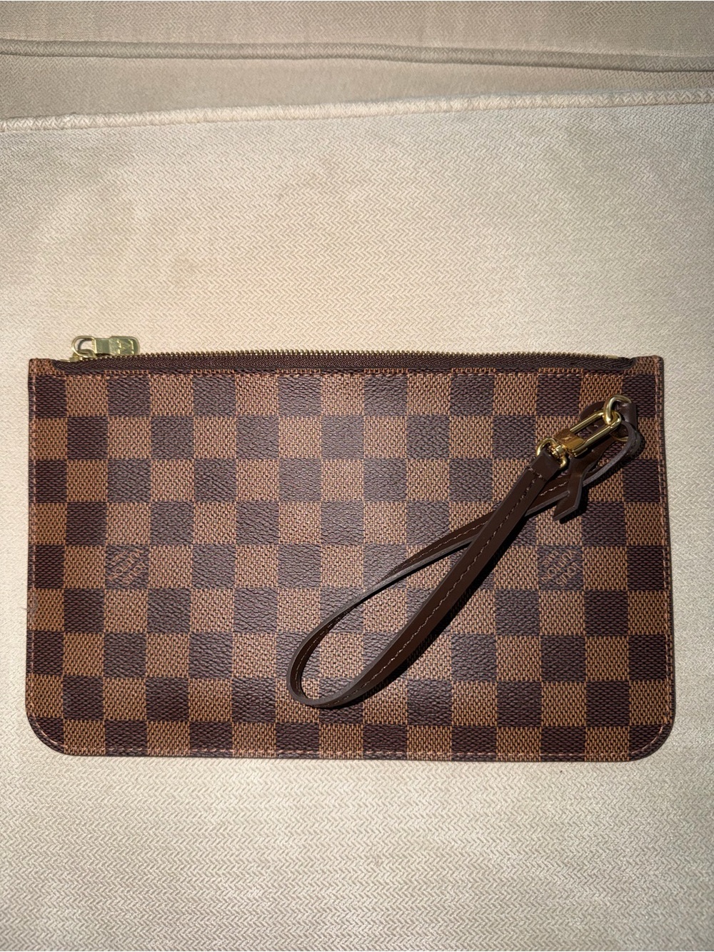 Authentic Louis Vuitton Damier Ebene Pouch